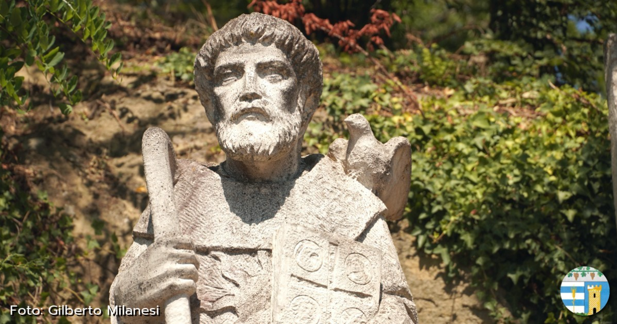 image for statua-di-san-colombano-canevino
